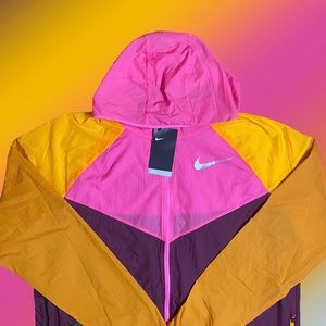 Nike Windrunner Men's Running Jacket (XL)